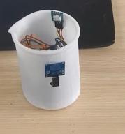 一种智能烧杯及其新型实验模式