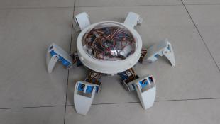 小型多用途水陆两栖巡检智能机器人